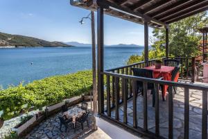 Gallery image of Nikoleri Studios & Apartments in Lefokastro