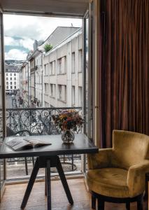 Posezení v ubytování Eastwest Hôtel by Malone