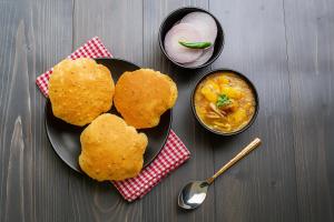 Φαγητό σε αυτό το ξενοδοχείο ή κάπου εκεί κοντά