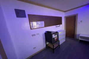 Μια τηλεόραση ή/και κέντρο ψυχαγωγίας στο Collection O JM Lodge Near Clark Airport