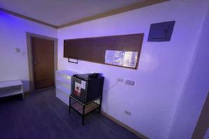 Μια τηλεόραση ή/και κέντρο ψυχαγωγίας στο Collection O JM Lodge Near Clark Airport +16 φωτογραφίες