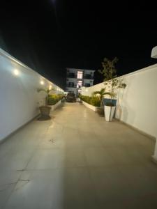 Galeriebild der Unterkunft chamis apartment in Bijilo