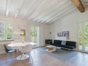 Posezení v ubytování Holiday Home Casa Bianca by Interhome