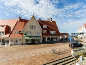 Το κτήριο όπου στεγάζεται  το διαμέρισμα