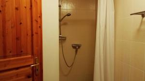 Koupelna v ubytování 75 qm Ferienwohnung für 4 Personen am Naturschutzgebiet Anklamer Stadtbruch