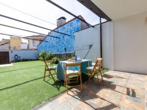 Zahrada ubytování Holiday Home La Isla by Interhome