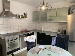 Kuchyň nebo kuchyňský kout v ubytování Wohnung im Herzen des Weserberglandes + 2 fotografie