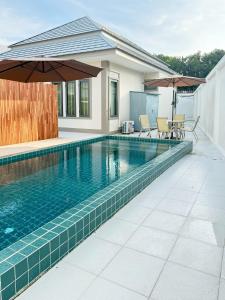 Bazén v ubytování Monkey Pool Villa Krabi Ao Nang nebo v jeho okolí + 24 fotografií