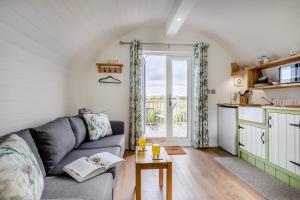 Køkken eller tekøkken på 1 Bed in Marden oc-r33958