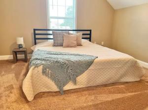 Fotografie z fotogalerie ubytování Cozy Home on Golf Course Near I75 and Bucee's v destinaci Richmond + 35 fotografií