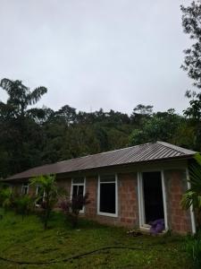 Το κτήριο όπου στεγάζεται  το δωμάτιο σε οικογενειακή κατοικία