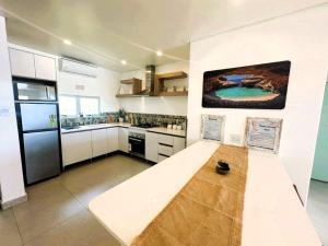 Kuchyň nebo kuchyňský kout v ubytování 23 Isikhulu