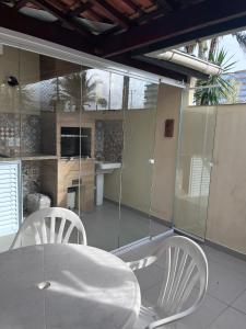 Køkken eller tekøkken på Condomínio Vila das Gaivotas - Casa 10