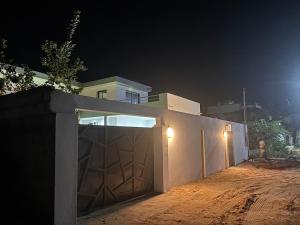 Budova, kde se vila nachází