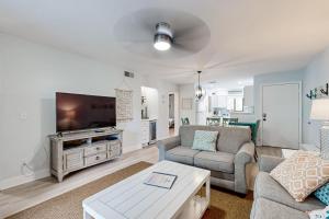 Μια τηλεόραση ή/και κέντρο ψυχαγωγίας στο Fiddlers Cove 27E