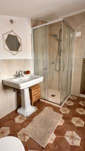 Koupelna v ubytování Il Casale di Zoe