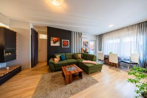 Istumisnurk majutusasutuses Flexible SelfCheckIns 202 - Zagreb - 1 Bedroom - Loggia