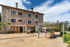 Το κτήριο όπου στεγάζεται  η παραθεριστική κατοικία