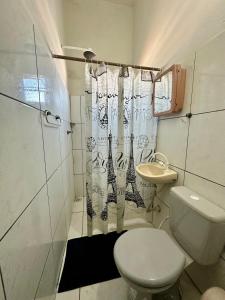 Koupelna v ubytování Apartamento de temporada em Tutoia - MA