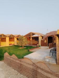 Το κτήριο όπου στεγάζεται  the country house +22 φωτογραφίες