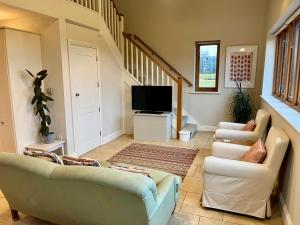 Χώρος καθιστικού στο Lovely Barn Ann-exe 2 Floors Near Winchester