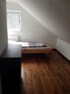 Galeriebild der Unterkunft Weener Monteurwohnungen 1 bis 9 Betten in Weener