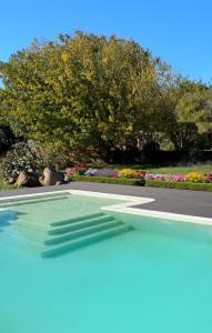 Bazén v ubytování Sa Mola nebo v jeho okolí