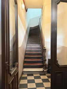 マルセイユにあるMarseille 01の小屋階段