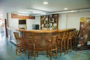 Μια τηλεόραση ή/και κέντρο ψυχαγωγίας στο Hotel Santa Laura