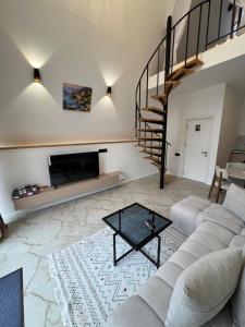 Photo de la galerie de l'établissement SEAR Ailəvi Məkan, à Qusar 54 autres photos