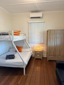 Postel nebo postele na pokoji v ubytování 2 Bellinger