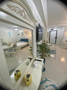 Postel nebo postele na pokoji v ubytování Luxury by White TitanicBreeze