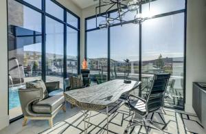 Χώρος καθιστικού στο The Onyx at Copper Rock