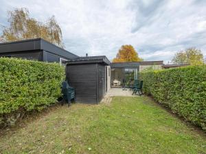 Κήπος έξω από το 't Zand - 2 + park. 2