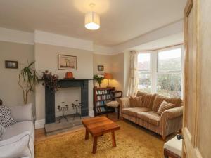 Posezení v ubytování The Manse