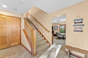 Fotografie z fotogalerie ubytování Beech Tree Lodge on Glen Lake in Beautiful Northern Michigan - Minutes from the Sleeping Bear Dunes v destinaci Glen Arbor + 85 fotografií