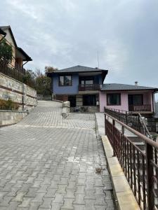 Το κτήριο όπου στεγάζεται  το ξενοδοχείο