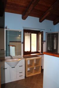 Η κουζίνα ή μικρή κουζίνα στο Le Notti Magiche