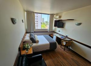 Μια τηλεόραση ή/και κέντρο ψυχαγωγίας στο Hotel Santoni