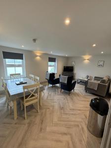 Posezení v ubytování Dolphin View + 27 fotografií