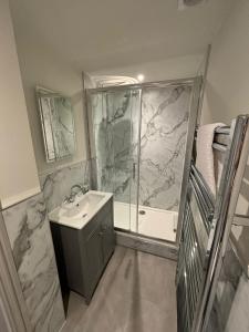 Koupelna v ubytování Dolphin View