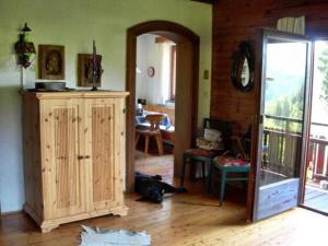 Fotografie z fotogalerie ubytování Ferienhaus In Gnesau Mit Grill v destinaci Gnesau