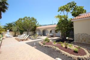 Vonkajšia záhrada v ubytovaní Casa Herrenhaus Finca Montimar