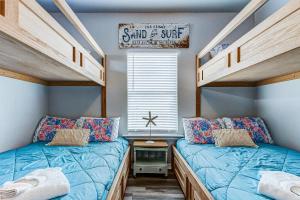 Ένα ή περισσότερα κρεβάτια σε δωμάτιο στο AfterDuneDelight