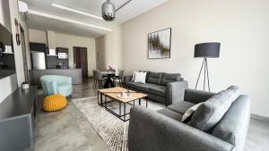 Posezení v ubytování Anthonian Suites