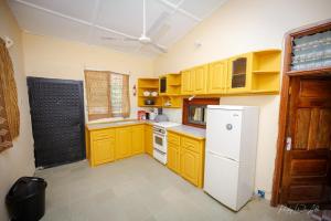 Η κουζίνα ή μικρή κουζίνα στο Tranquility haven