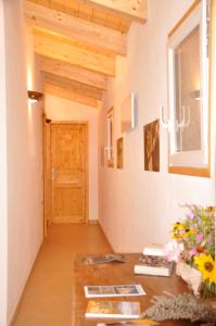 Foto dalla galleria di La Nave Monteggio a Monteggio Altre 52 foto