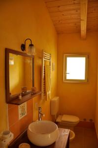 Foto dalla galleria di La Nave Monteggio a Monteggio