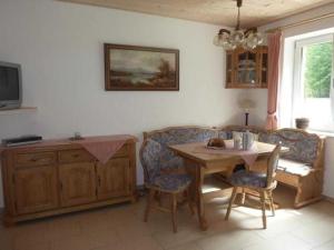 Posezení v ubytování Ferienwohnung Eulenrast In Loich