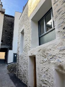 Budova, kde se apartmán nachází + 19 fotografií